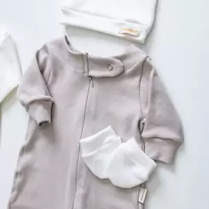 lista de enxoval para maternidade lista maternidade enxoval bebe saida de maternidade mala de maternidade looks para bebe roupas de verao para bebe roupinhas fresquinhas para bebes 100 algodao malha algodao malha antialergica malha ecologica enxoval para bebe lista de enxoval maternidade dicas de maternidade mamae de primeira viagem recem nasciso puerperio amamentacao duvidas sobre maternidade gravidez parto cesaria parto natural dicas para o sono do bebe dicas de amamentacao primeiros passos do bebe macacão infantil, macacão bebe, malha 100% algodão, verão, baby, site confiável, primavera verão, peças infantis, moda infantil, roupa de criança, conjunto body manga curta infantil, unissex, le coeur, minimalista, Roupas de bebê, Roupas infantis, Moda bebê, Roupas para recém-nascido, loja de bebê online, Conjuntos de bebê, Roupa de bebê a preço acessível, Roupas de bebê em promoção, Roupas de bebê para o verão, Conjuntos de roupas de bebê, Roupas de bebê meia estação, Roupa que cresce junto com o bebê, calça para bebê, Macacão para bebê Camiseta bebê, Roupas de bebê Fáceis de trocar, Body bebê, Calça bebê, macacão com pezinho, Saída de maternidade, Roupa de bebê para sair da maternidade, Roupa para neném, Peças para neném maternidade sapatinho de bebe mantinha de bebe roupa de bebe menino roupa de bebe menina touca para bebe gorro para bebe pecas para aquecer o bebe inverno roupas de inverno para bebe Kit maternidade enxoval bebe completo kit bodyv e calça bebe kit saida de maternidade kit roupas de recem nascido calça bebe suedine algodao roupa de bebe confortavel enxoval bebe roupas infantis roupas para bebes preço calça bebe roupas personalizadas roupas de maternidade roupa de bebe confortaveis calça de bebe unissex