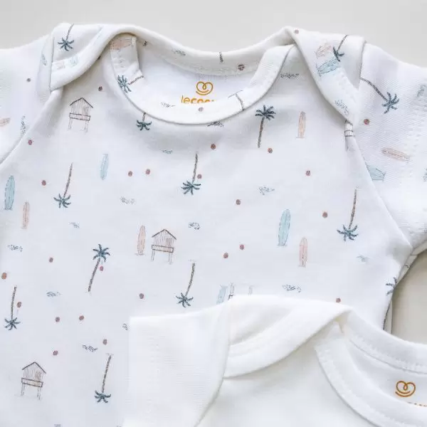 enxoval para bebe lista de enxoval maternidade dicas de maternidade mamae de primeira viagem recem nasciso puerperio amamentacao duvidas sobre maternidade gravidez parto cesaria parto natural dicas para o sono do bebe dicas de amamentacao primeiros passos do bebe macacão infantil, macacão bebe, malha 100% algodão, verão, baby, site confiável, primavera verão, peças infantis, moda infantil, roupa de criança, conjunto body manga curta infantil, unissex, le coeur, minimalista, Roupas de bebê, Roupas infantis, Moda bebê, Roupas para recém-nascido, loja de bebê online, Conjuntos de bebê, Roupa de bebê a preço acessível, Roupas de bebê em promoção, Roupas de bebê para o verão, Conjuntos de roupas de bebê, Roupas de bebê meia estação, Roupa que cresce junto com o bebê, calça para bebê, Macacão para bebê Camiseta bebê, Roupas de bebê Fáceis de trocar, Body bebê, Calça bebê, macacão com pezinho, Saída de maternidade, Roupa de bebê para sair da maternidade, Roupa para neném, Peças para neném maternidade sapatinho de bebe mantinha de bebe roupa de bebe menino roupa de bebe menina touca para bebe gorro para bebe pecas para aquecer o bebe inverno roupas de inverno para bebe Kit maternidade enxoval bebe completo kit bodyv e calça bebe kit saida de maternidade kit roupas de recem nascido calça bebe suedine algodao roupa de bebe confortavel enxoval bebe roupas infantis roupas para bebes preço calça bebe roupas personalizadas roupas de maternidade roupa de bebe confortaveis calça de bebe unissex