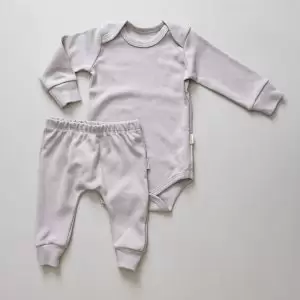 lista de enxoval para maternidade lista maternidade enxoval bebe saida de maternidade mala de maternidade looks para bebe roupas de verao para bebe roupinhas fresquinhas para bebes 100 algodao malha algodao malha antialergica malha ecologica enxoval para bebe lista de enxoval maternidade dicas de maternidade mamae de primeira viagem recem nasciso puerperio amamentacao duvidas sobre maternidade gravidez parto cesaria parto natural dicas para o sono do bebe dicas de amamentacao primeiros passos do bebe macacão infantil, macacão bebe, malha 100% algodão, verão, baby, site confiável, primavera verão, peças infantis, moda infantil, roupa de criança, conjunto body manga curta infantil, unissex, le coeur, minimalista, Roupas de bebê, Roupas infantis, Moda bebê, Roupas para recém-nascido, loja de bebê online, Conjuntos de bebê, Roupa de bebê a preço acessível, Roupas de bebê em promoção, Roupas de bebê para o verão, Conjuntos de roupas de bebê, Roupas de bebê meia estação, Roupa que cresce junto com o bebê, calça para bebê, Macacão para bebê Camiseta bebê, Roupas de bebê Fáceis de trocar, Body bebê, Calça bebê, macacão com pezinho, Saída de maternidade, Roupa de bebê para sair da maternidade, Roupa para neném, Peças para neném maternidade sapatinho de bebe mantinha de bebe roupa de bebe menino roupa de bebe menina touca para bebe gorro para bebe pecas para aquecer o bebe inverno roupas de inverno para bebe Kit maternidade enxoval bebe completo kit bodyv e calça bebe kit saida de maternidade kit roupas de recem nascido calça bebe suedine algodao roupa de bebe confortavel enxoval bebe roupas infantis roupas para bebes preço calça bebe roupas personalizadas roupas de maternidade roupa de bebe confortaveis calça de bebe unissex