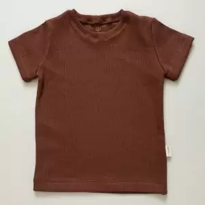 enxoval para bebê, lista de enxoval maternidade, dicas de maternidade, mamãe de primeira viagem, recém-nascido, puerpério, amamentação, dúvidas sobre maternidade, gravidez, parto, cesárea, parto natural, dicas para o sono do bebê, primeiros passos do bebê, macacão infantil, macacão bebê, malha 100% algodão, verão, primavera verão, baby, site confiável, peças infantis, moda infantil, roupa de criança, conjunto body manga curta infantil, unissex, Le Coeur, minimalista, roupas de bebê, roupas infantis, moda bebê, roupas para recém-nascido, loja de bebê online, conjuntos de bebê, roupa de bebê a preço acessível, roupas de bebê em promoção, roupas de bebê para o verão, conjuntos de roupas de bebê, roupas de bebê meia estação, roupa que cresce junto com o bebê, calça para bebê, macacão para bebê, camiseta bebê, roupas de bebê fáceis de trocar, body bebê, calça bebê, macacão com pezinho, saída de maternidade, roupa de bebê para sair da maternidade, roupa para neném, peças para neném maternidade, sapatinho de bebê, mantinha de bebê, roupa de bebê menino, roupa de bebê menina, touca para bebê, gorro para bebê, peças para aquecer o bebê, inverno, roupas de inverno para bebê, kit maternidade, enxoval bebê completo, kit body e calça bebê, kit saída de maternidade, kit roupas de recém-nascido, calça bebê suedine algodão, roupa de bebê confortável, enxoval bebê, roupas infantis, roupas para bebês preço, calça bebê, roupas personalizadas, roupas de maternidade, roupas de bebê confortáveis, calça de bebê unissex, ideias para mesversário, dicas de amamentação, quarto de bebê, decoração para quarto de bebê, malha leve e respirável, feito em algodão, confortável, maciez, moderna e estilosa, peças meia estação, enxoval completo para bebê, o que levar na mala da maternidade, lista enxoval maternidade atualizada, enxoval prático para recém-nascido, itens essenciais do enxoval, enxoval para mamãe e bebê, bolsa maternidade organizada, maternidade real, maternidade leve, maternidade na prática, dicas para mamães de primeira viagem, cuidados com o bebê recém-nascido, o que comprar antes do nascimento, roupinhas para maternidade, enxoval minimalista, enxoval sustentável para bebê, roupas fresquinhas para bebê, moda bebê verão, roupa leve para dias quentes, conjuntinho de verão bebê, roupas de bebê respiráveis, tecidos leves para o calor, roupas de bebê para meia-estação, looks de verão para bebê, conforto térmico para o bebê, roupa de bebê para clima quente, kit verão bebê, looks básicos de verão, roupas de bebê para passear, roupas de bebê para o dia a dia, roupas de bebê 100% algodão, algodão macio para bebê, roupas de bebê hipoalergênicas, tecidos naturais para bebê, roupas sem poliéster, malha respirável para bebê, roupas seguras para a pele do bebê, conforto e maciez para o bebê, roupas que não irritam a pele, roupas duráveis e confortáveis, roupas que acompanham o crescimento, qualidade premium infantil, roupas com toque suave, body de algodão para bebê, body manga curta bebê verão, calça bebê algodão, macacão leve para recém-nascido, conjunto bebê minimalista, roupas básicas para bebê, roupas neutras unissex, roupinhas para bebê menino e menina, kit body e calça bebê, kit roupas para recém-nascido, saída maternidade algodão, roupas práticas para trocar, roupas para o enxoval do bebê, roupas para dormir o bebê, pijaminha bebê, roupa para o bebê dormir confortável, amor em cada detalhe, feito com carinho para o bebê, cada fase com conforto, roupas para momentos especiais, estilo minimalista infantil, conforto que abraça, roupas que acompanham o crescimento, moda infantil afetiva, roupas pensadas para o dia a dia da mamãe.