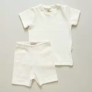 enxoval para bebê, lista de enxoval maternidade, dicas de maternidade, mamãe de primeira viagem, recém-nascido, puerpério, amamentação, dúvidas sobre maternidade, gravidez, parto, cesárea, parto natural, dicas para o sono do bebê, primeiros passos do bebê, macacão infantil, macacão bebê, malha 100% algodão, verão, primavera verão, baby, site confiável, peças infantis, moda infantil, roupa de criança, conjunto body manga curta infantil, unissex, Le Coeur, minimalista, roupas de bebê, roupas infantis, moda bebê, roupas para recém-nascido, loja de bebê online, conjuntos de bebê, roupa de bebê a preço acessível, roupas de bebê em promoção, roupas de bebê para o verão, conjuntos de roupas de bebê, roupas de bebê meia estação, roupa que cresce junto com o bebê, calça para bebê, macacão para bebê, camiseta bebê, roupas de bebê fáceis de trocar, body bebê, calça bebê, macacão com pezinho, saída de maternidade, roupa de bebê para sair da maternidade, roupa para neném, peças para neném maternidade, sapatinho de bebê, mantinha de bebê, roupa de bebê menino, roupa de bebê menina, touca para bebê, gorro para bebê, peças para aquecer o bebê, inverno, roupas de inverno para bebê, kit maternidade, enxoval bebê completo, kit body e calça bebê, kit saída de maternidade, kit roupas de recém-nascido, calça bebê suedine algodão, roupa de bebê confortável, enxoval bebê, roupas infantis, roupas para bebês preço, calça bebê, roupas personalizadas, roupas de maternidade, roupas de bebê confortáveis, calça de bebê unissex, ideias para mesversário, dicas de amamentação, quarto de bebê, decoração para quarto de bebê, malha leve e respirável, feito em algodão, confortável, maciez, moderna e estilosa, peças meia estação, enxoval completo para bebê, o que levar na mala da maternidade, lista enxoval maternidade atualizada, enxoval prático para recém-nascido, itens essenciais do enxoval, enxoval para mamãe e bebê, bolsa maternidade organizada, maternidade real, maternidade leve, maternidade na prática, dicas para mamães de primeira viagem, cuidados com o bebê recém-nascido, o que comprar antes do nascimento, roupinhas para maternidade, enxoval minimalista, enxoval sustentável para bebê, roupas fresquinhas para bebê, moda bebê verão, roupa leve para dias quentes, conjuntinho de verão bebê, roupas de bebê respiráveis, tecidos leves para o calor, roupas de bebê para meia-estação, looks de verão para bebê, conforto térmico para o bebê, roupa de bebê para clima quente, kit verão bebê, looks básicos de verão, roupas de bebê para passear, roupas de bebê para o dia a dia, roupas de bebê 100% algodão, algodão macio para bebê, roupas de bebê hipoalergênicas, tecidos naturais para bebê, roupas sem poliéster, malha respirável para bebê, roupas seguras para a pele do bebê, conforto e maciez para o bebê, roupas que não irritam a pele, roupas duráveis e confortáveis, roupas que acompanham o crescimento, qualidade premium infantil, roupas com toque suave, body de algodão para bebê, body manga curta bebê verão, calça bebê algodão, macacão leve para recém-nascido, conjunto bebê minimalista, roupas básicas para bebê, roupas neutras unissex, roupinhas para bebê menino e menina, kit body e calça bebê, kit roupas para recém-nascido, saída maternidade algodão, roupas práticas para trocar, roupas para o enxoval do bebê, roupas para dormir o bebê, pijaminha bebê, roupa para o bebê dormir confortável, amor em cada detalhe, feito com carinho para o bebê, cada fase com conforto, roupas para momentos especiais, estilo minimalista infantil, conforto que abraça, roupas que acompanham o crescimento, moda infantil afetiva, roupas pensadas para o dia a dia da mamãe.