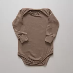 enxoval para bebê, lista de enxoval maternidade, dicas de maternidade, mamãe de primeira viagem, recém-nascido, puerpério, amamentação, dúvidas sobre maternidade, gravidez, parto, cesárea, parto natural, dicas para o sono do bebê, primeiros passos do bebê, macacão infantil, macacão bebê, malha 100% algodão, verão, primavera verão, baby, site confiável, peças infantis, moda infantil, roupa de criança, conjunto body manga curta infantil, unissex, Le Coeur, minimalista, roupas de bebê, roupas infantis, moda bebê, roupas para recém-nascido, loja de bebê online, conjuntos de bebê, roupa de bebê a preço acessível, roupas de bebê em promoção, roupas de bebê para o verão, conjuntos de roupas de bebê, roupas de bebê meia estação, roupa que cresce junto com o bebê, calça para bebê, macacão para bebê, camiseta bebê, roupas de bebê fáceis de trocar, body bebê, calça bebê, macacão com pezinho, saída de maternidade, roupa de bebê para sair da maternidade, roupa para neném, peças para neném maternidade, sapatinho de bebê, mantinha de bebê, roupa de bebê menino, roupa de bebê menina, touca para bebê, gorro para bebê, peças para aquecer o bebê, inverno, roupas de inverno para bebê, kit maternidade, enxoval bebê completo, kit body e calça bebê, kit saída de maternidade, kit roupas de recém-nascido, calça bebê suedine algodão, roupa de bebê confortável, enxoval bebê, roupas infantis, roupas para bebês preço, calça bebê, roupas personalizadas, roupas de maternidade, roupas de bebê confortáveis, calça de bebê unissex, ideias para mesversário, dicas de amamentação, quarto de bebê, decoração para quarto de bebê, malha leve e respirável, feito em algodão, confortável, maciez, moderna e estilosa, peças meia estação, enxoval completo para bebê, o que levar na mala da maternidade, lista enxoval maternidade atualizada, enxoval prático para recém-nascido, itens essenciais do enxoval, enxoval para mamãe e bebê, bolsa maternidade organizada, maternidade real, maternidade leve, maternidade na prática, dicas para mamães de primeira viagem, cuidados com o bebê recém-nascido, o que comprar antes do nascimento, roupinhas para maternidade, enxoval minimalista, enxoval sustentável para bebê, roupas fresquinhas para bebê, moda bebê verão, roupa leve para dias quentes, conjuntinho de verão bebê, roupas de bebê respiráveis, tecidos leves para o calor, roupas de bebê para meia-estação, looks de verão para bebê, conforto térmico para o bebê, roupa de bebê para clima quente, kit verão bebê, looks básicos de verão, roupas de bebê para passear, roupas de bebê para o dia a dia, roupas de bebê 100% algodão, algodão macio para bebê, roupas de bebê hipoalergênicas, tecidos naturais para bebê, roupas sem poliéster, malha respirável para bebê, roupas seguras para a pele do bebê, conforto e maciez para o bebê, roupas que não irritam a pele, roupas duráveis e confortáveis, roupas que acompanham o crescimento, qualidade premium infantil, roupas com toque suave, body de algodão para bebê, body manga curta bebê verão, calça bebê algodão, macacão leve para recém-nascido, conjunto bebê minimalista, roupas básicas para bebê, roupas neutras unissex, roupinhas para bebê menino e menina, kit body e calça bebê, kit roupas para recém-nascido, saída maternidade algodão, roupas práticas para trocar, roupas para o enxoval do bebê, roupas para dormir o bebê, pijaminha bebê, roupa para o bebê dormir confortável, amor em cada detalhe, feito com carinho para o bebê, cada fase com conforto, roupas para momentos especiais, estilo minimalista infantil, conforto que abraça, roupas que acompanham o crescimento, moda infantil afetiva, roupas pensadas para o dia a dia da mamãe.