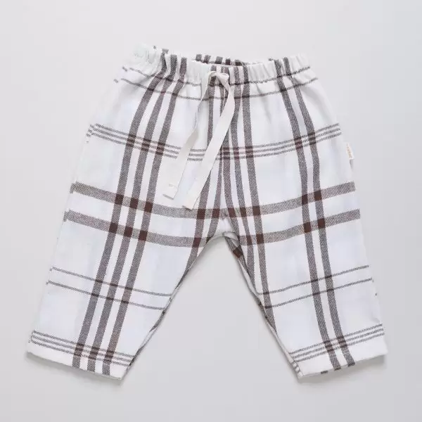Calça Bebê Unissex Xadrez enxoval para bebê, lista de enxoval maternidade, dicas de maternidade, mamãe de primeira viagem, recém-nascido, puerpério, amamentação, dúvidas sobre maternidade, gravidez, parto, cesárea, parto natural, dicas para o sono do bebê, primeiros passos do bebê, macacão infantil, macacão bebê, malha 100% algodão, verão, primavera verão, baby, site confiável, peças infantis, moda infantil, roupa de criança, conjunto body manga curta infantil, unissex, Le Coeur, minimalista, roupas de bebê, roupas infantis, moda bebê, roupas para recém-nascido, loja de bebê online, conjuntos de bebê, roupa de bebê a preço acessível, roupas de bebê em promoção, roupas de bebê para o verão, conjuntos de roupas de bebê, roupas de bebê meia estação, roupa que cresce junto com o bebê, calça para bebê, macacão para bebê, camiseta bebê, roupas de bebê fáceis de trocar, body bebê, calça bebê, macacão com pezinho, saída de maternidade, roupa de bebê para sair da maternidade, roupa para neném, peças para neném maternidade, sapatinho de bebê, mantinha de bebê, roupa de bebê menino, roupa de bebê menina, touca para bebê, gorro para bebê, peças para aquecer o bebê, inverno, roupas de inverno para bebê, kit maternidade, enxoval bebê completo, kit body e calça bebê, kit saída de maternidade, kit roupas de recém-nascido, calça bebê suedine algodão, roupa de bebê confortável, enxoval bebê, roupas infantis, roupas para bebês preço, calça bebê, roupas personalizadas, roupas de maternidade, roupas de bebê confortáveis, calça de bebê unissex, ideias para mesversário, dicas de amamentação, quarto de bebê, decoração para quarto de bebê, malha leve e respirável, feito em algodão, confortável, maciez, moderna e estilosa, peças meia estação, enxoval completo para bebê, o que levar na mala da maternidade, lista enxoval maternidade atualizada, enxoval prático para recém-nascido, itens essenciais do enxoval, enxoval para mamãe e bebê, bolsa maternidade organizada, maternidade real, maternidade leve, maternidade na prática, dicas para mamães de primeira viagem, cuidados com o bebê recém-nascido, o que comprar antes do nascimento, roupinhas para maternidade, enxoval minimalista, enxoval sustentável para bebê, roupas fresquinhas para bebê, moda bebê verão, roupa leve para dias quentes, conjuntinho de verão bebê, roupas de bebê respiráveis, tecidos leves para o calor, roupas de bebê para meia-estação, looks de verão para bebê, conforto térmico para o bebê, roupa de bebê para clima quente, kit verão bebê, looks básicos de verão, roupas de bebê para passear, roupas de bebê para o dia a dia, roupas de bebê 100% algodão, algodão macio para bebê, roupas de bebê hipoalergênicas, tecidos naturais para bebê, roupas sem poliéster, malha respirável para bebê, roupas seguras para a pele do bebê, conforto e maciez para o bebê, roupas que não irritam a pele, roupas duráveis e confortáveis, roupas que acompanham o crescimento, qualidade premium infantil, roupas com toque suave, body de algodão para bebê, body manga curta bebê verão, calça bebê algodão, macacão leve para recém-nascido, conjunto bebê minimalista, roupas básicas para bebê, roupas neutras unissex, roupinhas para bebê menino e menina, kit body e calça bebê, kit roupas para recém-nascido, saída maternidade algodão, roupas práticas para trocar, roupas para o enxoval do bebê, roupas para dormir o bebê, pijaminha bebê, roupa para o bebê dormir confortável, amor em cada detalhe, feito com carinho para o bebê, cada fase com conforto, roupas para momentos especiais, estilo minimalista infantil, conforto que abraça, roupas que acompanham o crescimento, moda infantil afetiva, roupas pensadas para o dia a dia da mamãe.