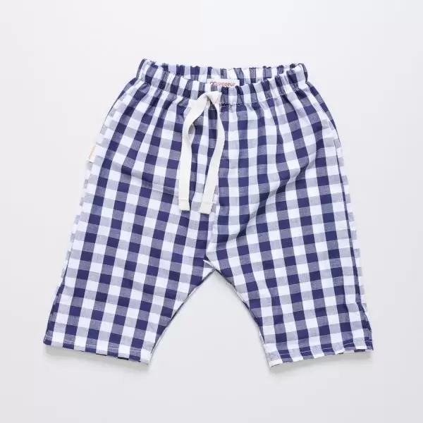 Calça Bebê Unissex Xadrez Azul enxoval para bebê, lista de enxoval maternidade, dicas de maternidade, mamãe de primeira viagem, recém-nascido, puerpério, amamentação, dúvidas sobre maternidade, gravidez, parto, cesárea, parto natural, dicas para o sono do bebê, primeiros passos do bebê, macacão infantil, macacão bebê, malha 100% algodão, verão, primavera verão, baby, site confiável, peças infantis, moda infantil, roupa de criança, conjunto body manga curta infantil, unissex, Le Coeur, minimalista, roupas de bebê, roupas infantis, moda bebê, roupas para recém-nascido, loja de bebê online, conjuntos de bebê, roupa de bebê a preço acessível, roupas de bebê em promoção, roupas de bebê para o verão, conjuntos de roupas de bebê, roupas de bebê meia estação, roupa que cresce junto com o bebê, calça para bebê, macacão para bebê, camiseta bebê, roupas de bebê fáceis de trocar, body bebê, calça bebê, macacão com pezinho, saída de maternidade, roupa de bebê para sair da maternidade, roupa para neném, peças para neném maternidade, sapatinho de bebê, mantinha de bebê, roupa de bebê menino, roupa de bebê menina, touca para bebê, gorro para bebê, peças para aquecer o bebê, inverno, roupas de inverno para bebê, kit maternidade, enxoval bebê completo, kit body e calça bebê, kit saída de maternidade, kit roupas de recém-nascido, calça bebê suedine algodão, roupa de bebê confortável, enxoval bebê, roupas infantis, roupas para bebês preço, calça bebê, roupas personalizadas, roupas de maternidade, roupas de bebê confortáveis, calça de bebê unissex, ideias para mesversário, dicas de amamentação, quarto de bebê, decoração para quarto de bebê, malha leve e respirável, feito em algodão, confortável, maciez, moderna e estilosa, peças meia estação, enxoval completo para bebê, o que levar na mala da maternidade, lista enxoval maternidade atualizada, enxoval prático para recém-nascido, itens essenciais do enxoval, enxoval para mamãe e bebê, bolsa maternidade organizada, maternidade real, maternidade leve, maternidade na prática, dicas para mamães de primeira viagem, cuidados com o bebê recém-nascido, o que comprar antes do nascimento, roupinhas para maternidade, enxoval minimalista, enxoval sustentável para bebê, roupas fresquinhas para bebê, moda bebê verão, roupa leve para dias quentes, conjuntinho de verão bebê, roupas de bebê respiráveis, tecidos leves para o calor, roupas de bebê para meia-estação, looks de verão para bebê, conforto térmico para o bebê, roupa de bebê para clima quente, kit verão bebê, looks básicos de verão, roupas de bebê para passear, roupas de bebê para o dia a dia, roupas de bebê 100% algodão, algodão macio para bebê, roupas de bebê hipoalergênicas, tecidos naturais para bebê, roupas sem poliéster, malha respirável para bebê, roupas seguras para a pele do bebê, conforto e maciez para o bebê, roupas que não irritam a pele, roupas duráveis e confortáveis, roupas que acompanham o crescimento, qualidade premium infantil, roupas com toque suave, body de algodão para bebê, body manga curta bebê verão, calça bebê algodão, macacão leve para recém-nascido, conjunto bebê minimalista, roupas básicas para bebê, roupas neutras unissex, roupinhas para bebê menino e menina, kit body e calça bebê, kit roupas para recém-nascido, saída maternidade algodão, roupas práticas para trocar, roupas para o enxoval do bebê, roupas para dormir o bebê, pijaminha bebê, roupa para o bebê dormir confortável, amor em cada detalhe, feito com carinho para o bebê, cada fase com conforto, roupas para momentos especiais, estilo minimalista infantil, conforto que abraça, roupas que acompanham o crescimento, moda infantil afetiva, roupas pensadas para o dia a dia da mamãe.