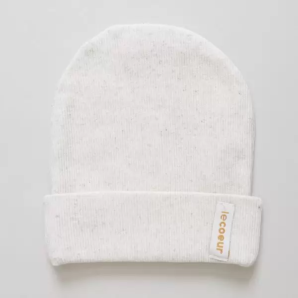Touca Bebê Le Coeur enxoval para bebê, lista de enxoval maternidade, dicas de maternidade, mamãe de primeira viagem, recém-nascido, puerpério, amamentação, dúvidas sobre maternidade, gravidez, parto, cesárea, parto natural, dicas para o sono do bebê, primeiros passos do bebê, macacão infantil, macacão bebê, malha 100% algodão, verão, primavera verão, baby, site confiável, peças infantis, moda infantil, roupa de criança, conjunto body manga curta infantil, unissex, Le Coeur, minimalista, roupas de bebê, roupas infantis, moda bebê, roupas para recém-nascido, loja de bebê online, conjuntos de bebê, roupa de bebê a preço acessível, roupas de bebê em promoção, roupas de bebê para o verão, conjuntos de roupas de bebê, roupas de bebê meia estação, roupa que cresce junto com o bebê, calça para bebê, macacão para bebê, camiseta bebê, roupas de bebê fáceis de trocar, body bebê, calça bebê, macacão com pezinho, saída de maternidade, roupa de bebê para sair da maternidade, roupa para neném, peças para neném maternidade, sapatinho de bebê, mantinha de bebê, roupa de bebê menino, roupa de bebê menina, touca para bebê, gorro para bebê, peças para aquecer o bebê, inverno, roupas de inverno para bebê, kit maternidade, enxoval bebê completo, kit body e calça bebê, kit saída de maternidade, kit roupas de recém-nascido, calça bebê suedine algodão, roupa de bebê confortável, enxoval bebê, roupas infantis, roupas para bebês preço, calça bebê, roupas personalizadas, roupas de maternidade, roupas de bebê confortáveis, calça de bebê unissex, ideias para mesversário, dicas de amamentação, quarto de bebê, decoração para quarto de bebê, malha leve e respirável, feito em algodão, confortável, maciez, moderna e estilosa, peças meia estação, enxoval completo para bebê, o que levar na mala da maternidade, lista enxoval maternidade atualizada, enxoval prático para recém-nascido, itens essenciais do enxoval, enxoval para mamãe e bebê, bolsa maternidade organizada, maternidade real, maternidade leve, maternidade na prática, dicas para mamães de primeira viagem, cuidados com o bebê recém-nascido, o que comprar antes do nascimento, roupinhas para maternidade, enxoval minimalista, enxoval sustentável para bebê, roupas fresquinhas para bebê, moda bebê verão, roupa leve para dias quentes, conjuntinho de verão bebê, roupas de bebê respiráveis, tecidos leves para o calor, roupas de bebê para meia-estação, looks de verão para bebê, conforto térmico para o bebê, roupa de bebê para clima quente, kit verão bebê, looks básicos de verão, roupas de bebê para passear, roupas de bebê para o dia a dia, roupas de bebê 100% algodão, algodão macio para bebê, roupas de bebê hipoalergênicas, tecidos naturais para bebê, roupas sem poliéster, malha respirável para bebê, roupas seguras para a pele do bebê, conforto e maciez para o bebê, roupas que não irritam a pele, roupas duráveis e confortáveis, roupas que acompanham o crescimento, qualidade premium infantil, roupas com toque suave, body de algodão para bebê, body manga curta bebê verão, calça bebê algodão, macacão leve para recém-nascido, conjunto bebê minimalista, roupas básicas para bebê, roupas neutras unissex, roupinhas para bebê menino e menina, kit body e calça bebê, kit roupas para recém-nascido, saída maternidade algodão, roupas práticas para trocar, roupas para o enxoval do bebê, roupas para dormir o bebê, pijaminha bebê, roupa para o bebê dormir confortável, amor em cada detalhe, feito com carinho para o bebê, cada fase com conforto, roupas para momentos especiais, estilo minimalista infantil, conforto que abraça, roupas que acompanham o crescimento, moda infantil afetiva, roupas pensadas para o dia a dia da mamãe.