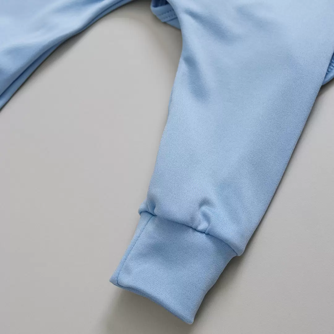 enxoval para bebê, lista de enxoval maternidade, dicas de maternidade, mamãe de primeira viagem, recém-nascido, puerpério, amamentação, dúvidas sobre maternidade, gravidez, parto, cesárea, parto natural, dicas para o sono do bebê, primeiros passos do bebê, macacão infantil, macacão bebê, malha 100% algodão, verão, primavera verão, baby, site confiável, peças infantis, moda infantil, roupa de criança, conjunto body manga curta infantil, unissex, Le Coeur, minimalista, roupas de bebê, roupas infantis, moda bebê, roupas para recém-nascido, loja de bebê online, conjuntos de bebê, roupa de bebê a preço acessível, roupas de bebê em promoção, roupas de bebê para o verão, conjuntos de roupas de bebê, roupas de bebê meia estação, roupa que cresce junto com o bebê, calça para bebê, macacão para bebê, camiseta bebê, roupas de bebê fáceis de trocar, body bebê, calça bebê, macacão com pezinho, saída de maternidade, roupa de bebê para sair da maternidade, roupa para neném, peças para neném maternidade, sapatinho de bebê, mantinha de bebê, roupa de bebê menino, roupa de bebê menina, touca para bebê, gorro para bebê, peças para aquecer o bebê, inverno, roupas de inverno para bebê, kit maternidade, enxoval bebê completo, kit body e calça bebê, kit saída de maternidade, kit roupas de recém-nascido, calça bebê suedine algodão, roupa de bebê confortável, enxoval bebê, roupas infantis, roupas para bebês preço, calça bebê, roupas personalizadas, roupas de maternidade, roupas de bebê confortáveis, calça de bebê unissex, ideias para mesversário, dicas de amamentação, quarto de bebê, decoração para quarto de bebê, malha leve e respirável, feito em algodão, confortável, maciez, moderna e estilosa, peças meia estação, enxoval completo para bebê, o que levar na mala da maternidade, lista enxoval maternidade atualizada, enxoval prático para recém-nascido, itens essenciais do enxoval, enxoval para mamãe e bebê, bolsa maternidade organizada, maternidade real, maternidade leve, maternidade na prática, dicas para mamães de primeira viagem, cuidados com o bebê recém-nascido, o que comprar antes do nascimento, roupinhas para maternidade, enxoval minimalista, enxoval sustentável para bebê, roupas fresquinhas para bebê, moda bebê verão, roupa leve para dias quentes, conjuntinho de verão bebê, roupas de bebê respiráveis, tecidos leves para o calor, roupas de bebê para meia-estação, looks de verão para bebê, conforto térmico para o bebê, roupa de bebê para clima quente, kit verão bebê, looks básicos de verão, roupas de bebê para passear, roupas de bebê para o dia a dia, roupas de bebê 100% algodão, algodão macio para bebê, roupas de bebê hipoalergênicas, tecidos naturais para bebê, roupas sem poliéster, malha respirável para bebê, roupas seguras para a pele do bebê, conforto e maciez para o bebê, roupas que não irritam a pele, roupas duráveis e confortáveis, roupas que acompanham o crescimento, qualidade premium infantil, roupas com toque suave, body de algodão para bebê, body manga curta bebê verão, calça bebê algodão, macacão leve para recém-nascido, conjunto bebê minimalista, roupas básicas para bebê, roupas neutras unissex, roupinhas para bebê menino e menina, kit body e calça bebê, kit roupas para recém-nascido, saída maternidade algodão, roupas práticas para trocar, roupas para o enxoval do bebê, roupas para dormir o bebê, pijaminha bebê, roupa para o bebê dormir confortável, amor em cada detalhe, feito com carinho para o bebê, cada fase com conforto, roupas para momentos especiais, estilo minimalista infantil, conforto que abraça, roupas que acompanham o crescimento, moda infantil afetiva, roupas pensadas para o dia a dia da mamãe.