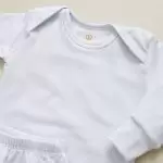 enxoval para bebê, lista de enxoval maternidade, dicas de maternidade, mamãe de primeira viagem, recém-nascido, puerpério, amamentação, dúvidas sobre maternidade, gravidez, parto, cesárea, parto natural, dicas para o sono do bebê, primeiros passos do bebê, macacão infantil, macacão bebê, malha 100% algodão, verão, primavera verão, baby, site confiável, peças infantis, moda infantil, roupa de criança, conjunto body manga curta infantil, unissex, Le Coeur, minimalista, roupas de bebê, roupas infantis, moda bebê, roupas para recém-nascido, loja de bebê online, conjuntos de bebê, roupa de bebê a preço acessível, roupas de bebê em promoção, roupas de bebê para o verão, conjuntos de roupas de bebê, roupas de bebê meia estação, roupa que cresce junto com o bebê, calça para bebê, macacão para bebê, camiseta bebê, roupas de bebê fáceis de trocar, body bebê, calça bebê, macacão com pezinho, saída de maternidade, roupa de bebê para sair da maternidade, roupa para neném, peças para neném maternidade, sapatinho de bebê, mantinha de bebê, roupa de bebê menino, roupa de bebê menina, touca para bebê, gorro para bebê, peças para aquecer o bebê, inverno, roupas de inverno para bebê, kit maternidade, enxoval bebê completo, kit body e calça bebê, kit saída de maternidade, kit roupas de recém-nascido, calça bebê suedine algodão, roupa de bebê confortável, enxoval bebê, roupas infantis, roupas para bebês preço, calça bebê, roupas personalizadas, roupas de maternidade, roupas de bebê confortáveis, calça de bebê unissex, ideias para mesversário, dicas de amamentação, quarto de bebê, decoração para quarto de bebê, malha leve e respirável, feito em algodão, confortável, maciez, moderna e estilosa, peças meia estação, enxoval completo para bebê, o que levar na mala da maternidade, lista enxoval maternidade atualizada, enxoval prático para recém-nascido, itens essenciais do enxoval, enxoval para mamãe e bebê, bolsa maternidade organizada, maternidade real, maternidade leve, maternidade na prática, dicas para mamães de primeira viagem, cuidados com o bebê recém-nascido, o que comprar antes do nascimento, roupinhas para maternidade, enxoval minimalista, enxoval sustentável para bebê, roupas fresquinhas para bebê, moda bebê verão, roupa leve para dias quentes, conjuntinho de verão bebê, roupas de bebê respiráveis, tecidos leves para o calor, roupas de bebê para meia-estação, looks de verão para bebê, conforto térmico para o bebê, roupa de bebê para clima quente, kit verão bebê, looks básicos de verão, roupas de bebê para passear, roupas de bebê para o dia a dia, roupas de bebê 100% algodão, algodão macio para bebê, roupas de bebê hipoalergênicas, tecidos naturais para bebê, roupas sem poliéster, malha respirável para bebê, roupas seguras para a pele do bebê, conforto e maciez para o bebê, roupas que não irritam a pele, roupas duráveis e confortáveis, roupas que acompanham o crescimento, qualidade premium infantil, roupas com toque suave, body de algodão para bebê, body manga curta bebê verão, calça bebê algodão, macacão leve para recém-nascido, conjunto bebê minimalista, roupas básicas para bebê, roupas neutras unissex, roupinhas para bebê menino e menina, kit body e calça bebê, kit roupas para recém-nascido, saída maternidade algodão, roupas práticas para trocar, roupas para o enxoval do bebê, roupas para dormir o bebê, pijaminha bebê, roupa para o bebê dormir confortável, amor em cada detalhe, feito com carinho para o bebê, cada fase com conforto, roupas para momentos especiais, estilo minimalista infantil, conforto que abraça, roupas que acompanham o crescimento, moda infantil afetiva, roupas pensadas para o dia a dia da mamãe.