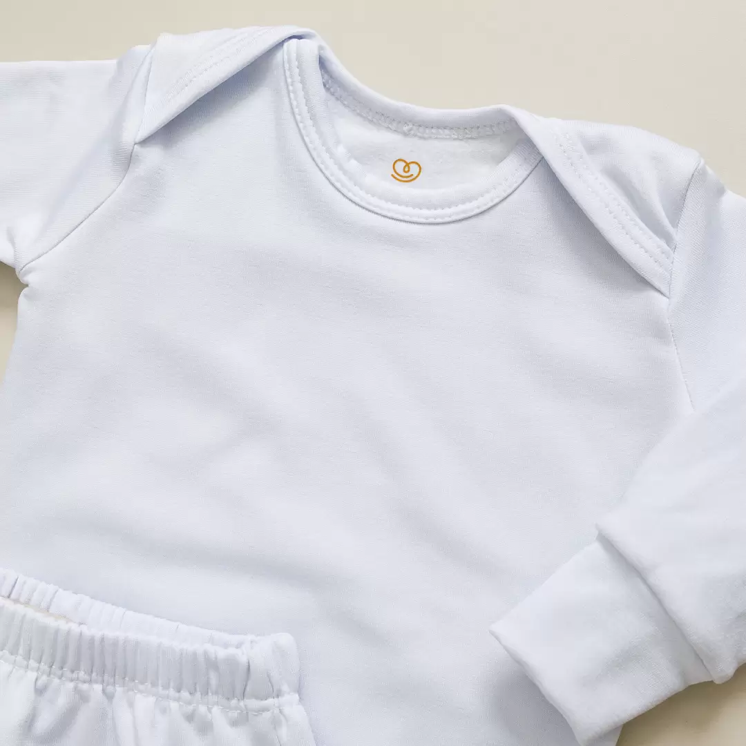 enxoval para bebê, lista de enxoval maternidade, dicas de maternidade, mamãe de primeira viagem, recém-nascido, puerpério, amamentação, dúvidas sobre maternidade, gravidez, parto, cesárea, parto natural, dicas para o sono do bebê, primeiros passos do bebê, macacão infantil, macacão bebê, malha 100% algodão, verão, primavera verão, baby, site confiável, peças infantis, moda infantil, roupa de criança, conjunto body manga curta infantil, unissex, Le Coeur, minimalista, roupas de bebê, roupas infantis, moda bebê, roupas para recém-nascido, loja de bebê online, conjuntos de bebê, roupa de bebê a preço acessível, roupas de bebê em promoção, roupas de bebê para o verão, conjuntos de roupas de bebê, roupas de bebê meia estação, roupa que cresce junto com o bebê, calça para bebê, macacão para bebê, camiseta bebê, roupas de bebê fáceis de trocar, body bebê, calça bebê, macacão com pezinho, saída de maternidade, roupa de bebê para sair da maternidade, roupa para neném, peças para neném maternidade, sapatinho de bebê, mantinha de bebê, roupa de bebê menino, roupa de bebê menina, touca para bebê, gorro para bebê, peças para aquecer o bebê, inverno, roupas de inverno para bebê, kit maternidade, enxoval bebê completo, kit body e calça bebê, kit saída de maternidade, kit roupas de recém-nascido, calça bebê suedine algodão, roupa de bebê confortável, enxoval bebê, roupas infantis, roupas para bebês preço, calça bebê, roupas personalizadas, roupas de maternidade, roupas de bebê confortáveis, calça de bebê unissex, ideias para mesversário, dicas de amamentação, quarto de bebê, decoração para quarto de bebê, malha leve e respirável, feito em algodão, confortável, maciez, moderna e estilosa, peças meia estação, enxoval completo para bebê, o que levar na mala da maternidade, lista enxoval maternidade atualizada, enxoval prático para recém-nascido, itens essenciais do enxoval, enxoval para mamãe e bebê, bolsa maternidade organizada, maternidade real, maternidade leve, maternidade na prática, dicas para mamães de primeira viagem, cuidados com o bebê recém-nascido, o que comprar antes do nascimento, roupinhas para maternidade, enxoval minimalista, enxoval sustentável para bebê, roupas fresquinhas para bebê, moda bebê verão, roupa leve para dias quentes, conjuntinho de verão bebê, roupas de bebê respiráveis, tecidos leves para o calor, roupas de bebê para meia-estação, looks de verão para bebê, conforto térmico para o bebê, roupa de bebê para clima quente, kit verão bebê, looks básicos de verão, roupas de bebê para passear, roupas de bebê para o dia a dia, roupas de bebê 100% algodão, algodão macio para bebê, roupas de bebê hipoalergênicas, tecidos naturais para bebê, roupas sem poliéster, malha respirável para bebê, roupas seguras para a pele do bebê, conforto e maciez para o bebê, roupas que não irritam a pele, roupas duráveis e confortáveis, roupas que acompanham o crescimento, qualidade premium infantil, roupas com toque suave, body de algodão para bebê, body manga curta bebê verão, calça bebê algodão, macacão leve para recém-nascido, conjunto bebê minimalista, roupas básicas para bebê, roupas neutras unissex, roupinhas para bebê menino e menina, kit body e calça bebê, kit roupas para recém-nascido, saída maternidade algodão, roupas práticas para trocar, roupas para o enxoval do bebê, roupas para dormir o bebê, pijaminha bebê, roupa para o bebê dormir confortável, amor em cada detalhe, feito com carinho para o bebê, cada fase com conforto, roupas para momentos especiais, estilo minimalista infantil, conforto que abraça, roupas que acompanham o crescimento, moda infantil afetiva, roupas pensadas para o dia a dia da mamãe.