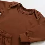 enxoval para bebê, lista de enxoval maternidade, dicas de maternidade, mamãe de primeira viagem, recém-nascido, puerpério, amamentação, dúvidas sobre maternidade, gravidez, parto, cesárea, parto natural, dicas para o sono do bebê, primeiros passos do bebê, macacão infantil, macacão bebê, malha 100% algodão, verão, primavera verão, baby, site confiável, peças infantis, moda infantil, roupa de criança, conjunto body manga curta infantil, unissex, Le Coeur, minimalista, roupas de bebê, roupas infantis, moda bebê, roupas para recém-nascido, loja de bebê online, conjuntos de bebê, roupa de bebê a preço acessível, roupas de bebê em promoção, roupas de bebê para o verão, conjuntos de roupas de bebê, roupas de bebê meia estação, roupa que cresce junto com o bebê, calça para bebê, macacão para bebê, camiseta bebê, roupas de bebê fáceis de trocar, body bebê, calça bebê, macacão com pezinho, saída de maternidade, roupa de bebê para sair da maternidade, roupa para neném, peças para neném maternidade, sapatinho de bebê, mantinha de bebê, roupa de bebê menino, roupa de bebê menina, touca para bebê, gorro para bebê, peças para aquecer o bebê, inverno, roupas de inverno para bebê, kit maternidade, enxoval bebê completo, kit body e calça bebê, kit saída de maternidade, kit roupas de recém-nascido, calça bebê suedine algodão, roupa de bebê confortável, enxoval bebê, roupas infantis, roupas para bebês preço, calça bebê, roupas personalizadas, roupas de maternidade, roupas de bebê confortáveis, calça de bebê unissex, ideias para mesversário, dicas de amamentação, quarto de bebê, decoração para quarto de bebê, malha leve e respirável, feito em algodão, confortável, maciez, moderna e estilosa, peças meia estação, enxoval completo para bebê, o que levar na mala da maternidade, lista enxoval maternidade atualizada, enxoval prático para recém-nascido, itens essenciais do enxoval, enxoval para mamãe e bebê, bolsa maternidade organizada, maternidade real, maternidade leve, maternidade na prática, dicas para mamães de primeira viagem, cuidados com o bebê recém-nascido, o que comprar antes do nascimento, roupinhas para maternidade, enxoval minimalista, enxoval sustentável para bebê, roupas fresquinhas para bebê, moda bebê verão, roupa leve para dias quentes, conjuntinho de verão bebê, roupas de bebê respiráveis, tecidos leves para o calor, roupas de bebê para meia-estação, looks de verão para bebê, conforto térmico para o bebê, roupa de bebê para clima quente, kit verão bebê, looks básicos de verão, roupas de bebê para passear, roupas de bebê para o dia a dia, roupas de bebê 100% algodão, algodão macio para bebê, roupas de bebê hipoalergênicas, tecidos naturais para bebê, roupas sem poliéster, malha respirável para bebê, roupas seguras para a pele do bebê, conforto e maciez para o bebê, roupas que não irritam a pele, roupas duráveis e confortáveis, roupas que acompanham o crescimento, qualidade premium infantil, roupas com toque suave, body de algodão para bebê, body manga curta bebê verão, calça bebê algodão, macacão leve para recém-nascido, conjunto bebê minimalista, roupas básicas para bebê, roupas neutras unissex, roupinhas para bebê menino e menina, kit body e calça bebê, kit roupas para recém-nascido, saída maternidade algodão, roupas práticas para trocar, roupas para o enxoval do bebê, roupas para dormir o bebê, pijaminha bebê, roupa para o bebê dormir confortável, amor em cada detalhe, feito com carinho para o bebê, cada fase com conforto, roupas para momentos especiais, estilo minimalista infantil, conforto que abraça, roupas que acompanham o crescimento, moda infantil afetiva, roupas pensadas para o dia a dia da mamãe.