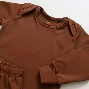 enxoval para bebê, lista de enxoval maternidade, dicas de maternidade, mamãe de primeira viagem, recém-nascido, puerpério, amamentação, dúvidas sobre maternidade, gravidez, parto, cesárea, parto natural, dicas para o sono do bebê, primeiros passos do bebê, macacão infantil, macacão bebê, malha 100% algodão, verão, primavera verão, baby, site confiável, peças infantis, moda infantil, roupa de criança, conjunto body manga curta infantil, unissex, Le Coeur, minimalista, roupas de bebê, roupas infantis, moda bebê, roupas para recém-nascido, loja de bebê online, conjuntos de bebê, roupa de bebê a preço acessível, roupas de bebê em promoção, roupas de bebê para o verão, conjuntos de roupas de bebê, roupas de bebê meia estação, roupa que cresce junto com o bebê, calça para bebê, macacão para bebê, camiseta bebê, roupas de bebê fáceis de trocar, body bebê, calça bebê, macacão com pezinho, saída de maternidade, roupa de bebê para sair da maternidade, roupa para neném, peças para neném maternidade, sapatinho de bebê, mantinha de bebê, roupa de bebê menino, roupa de bebê menina, touca para bebê, gorro para bebê, peças para aquecer o bebê, inverno, roupas de inverno para bebê, kit maternidade, enxoval bebê completo, kit body e calça bebê, kit saída de maternidade, kit roupas de recém-nascido, calça bebê suedine algodão, roupa de bebê confortável, enxoval bebê, roupas infantis, roupas para bebês preço, calça bebê, roupas personalizadas, roupas de maternidade, roupas de bebê confortáveis, calça de bebê unissex, ideias para mesversário, dicas de amamentação, quarto de bebê, decoração para quarto de bebê, malha leve e respirável, feito em algodão, confortável, maciez, moderna e estilosa, peças meia estação, enxoval completo para bebê, o que levar na mala da maternidade, lista enxoval maternidade atualizada, enxoval prático para recém-nascido, itens essenciais do enxoval, enxoval para mamãe e bebê, bolsa maternidade organizada, maternidade real, maternidade leve, maternidade na prática, dicas para mamães de primeira viagem, cuidados com o bebê recém-nascido, o que comprar antes do nascimento, roupinhas para maternidade, enxoval minimalista, enxoval sustentável para bebê, roupas fresquinhas para bebê, moda bebê verão, roupa leve para dias quentes, conjuntinho de verão bebê, roupas de bebê respiráveis, tecidos leves para o calor, roupas de bebê para meia-estação, looks de verão para bebê, conforto térmico para o bebê, roupa de bebê para clima quente, kit verão bebê, looks básicos de verão, roupas de bebê para passear, roupas de bebê para o dia a dia, roupas de bebê 100% algodão, algodão macio para bebê, roupas de bebê hipoalergênicas, tecidos naturais para bebê, roupas sem poliéster, malha respirável para bebê, roupas seguras para a pele do bebê, conforto e maciez para o bebê, roupas que não irritam a pele, roupas duráveis e confortáveis, roupas que acompanham o crescimento, qualidade premium infantil, roupas com toque suave, body de algodão para bebê, body manga curta bebê verão, calça bebê algodão, macacão leve para recém-nascido, conjunto bebê minimalista, roupas básicas para bebê, roupas neutras unissex, roupinhas para bebê menino e menina, kit body e calça bebê, kit roupas para recém-nascido, saída maternidade algodão, roupas práticas para trocar, roupas para o enxoval do bebê, roupas para dormir o bebê, pijaminha bebê, roupa para o bebê dormir confortável, amor em cada detalhe, feito com carinho para o bebê, cada fase com conforto, roupas para momentos especiais, estilo minimalista infantil, conforto que abraça, roupas que acompanham o crescimento, moda infantil afetiva, roupas pensadas para o dia a dia da mamãe.