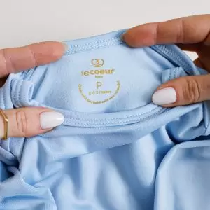 enxoval para bebê, lista de enxoval maternidade, dicas de maternidade, mamãe de primeira viagem, recém-nascido, puerpério, amamentação, dúvidas sobre maternidade, gravidez, parto, cesárea, parto natural, dicas para o sono do bebê, primeiros passos do bebê, macacão infantil, macacão bebê, malha 100% algodão, verão, primavera verão, baby, site confiável, peças infantis, moda infantil, roupa de criança, conjunto body manga curta infantil, unissex, Le Coeur, minimalista, roupas de bebê, roupas infantis, moda bebê, roupas para recém-nascido, loja de bebê online, conjuntos de bebê, roupa de bebê a preço acessível, roupas de bebê em promoção, roupas de bebê para o verão, conjuntos de roupas de bebê, roupas de bebê meia estação, roupa que cresce junto com o bebê, calça para bebê, macacão para bebê, camiseta bebê, roupas de bebê fáceis de trocar, body bebê, calça bebê, macacão com pezinho, saída de maternidade, roupa de bebê para sair da maternidade, roupa para neném, peças para neném maternidade, sapatinho de bebê, mantinha de bebê, roupa de bebê menino, roupa de bebê menina, touca para bebê, gorro para bebê, peças para aquecer o bebê, inverno, roupas de inverno para bebê, kit maternidade, enxoval bebê completo, kit body e calça bebê, kit saída de maternidade, kit roupas de recém-nascido, calça bebê suedine algodão, roupa de bebê confortável, enxoval bebê, roupas infantis, roupas para bebês preço, calça bebê, roupas personalizadas, roupas de maternidade, roupas de bebê confortáveis, calça de bebê unissex, ideias para mesversário, dicas de amamentação, quarto de bebê, decoração para quarto de bebê, malha leve e respirável, feito em algodão, confortável, maciez, moderna e estilosa, peças meia estação, enxoval completo para bebê, o que levar na mala da maternidade, lista enxoval maternidade atualizada, enxoval prático para recém-nascido, itens essenciais do enxoval, enxoval para mamãe e bebê, bolsa maternidade organizada, maternidade real, maternidade leve, maternidade na prática, dicas para mamães de primeira viagem, cuidados com o bebê recém-nascido, o que comprar antes do nascimento, roupinhas para maternidade, enxoval minimalista, enxoval sustentável para bebê, roupas fresquinhas para bebê, moda bebê verão, roupa leve para dias quentes, conjuntinho de verão bebê, roupas de bebê respiráveis, tecidos leves para o calor, roupas de bebê para meia-estação, looks de verão para bebê, conforto térmico para o bebê, roupa de bebê para clima quente, kit verão bebê, looks básicos de verão, roupas de bebê para passear, roupas de bebê para o dia a dia, roupas de bebê 100% algodão, algodão macio para bebê, roupas de bebê hipoalergênicas, tecidos naturais para bebê, roupas sem poliéster, malha respirável para bebê, roupas seguras para a pele do bebê, conforto e maciez para o bebê, roupas que não irritam a pele, roupas duráveis e confortáveis, roupas que acompanham o crescimento, qualidade premium infantil, roupas com toque suave, body de algodão para bebê, body manga curta bebê verão, calça bebê algodão, macacão leve para recém-nascido, conjunto bebê minimalista, roupas básicas para bebê, roupas neutras unissex, roupinhas para bebê menino e menina, kit body e calça bebê, kit roupas para recém-nascido, saída maternidade algodão, roupas práticas para trocar, roupas para o enxoval do bebê, roupas para dormir o bebê, pijaminha bebê, roupa para o bebê dormir confortável, amor em cada detalhe, feito com carinho para o bebê, cada fase com conforto, roupas para momentos especiais, estilo minimalista infantil, conforto que abraça, roupas que acompanham o crescimento, moda infantil afetiva, roupas pensadas para o dia a dia da mamãe.