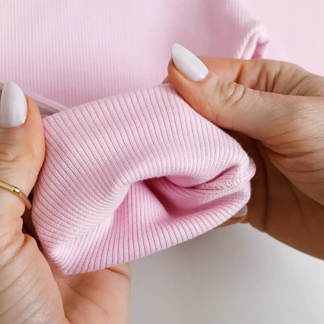 enxoval para bebê, lista de enxoval maternidade, dicas de maternidade, mamãe de primeira viagem, recém-nascido, puerpério, amamentação, dúvidas sobre maternidade, gravidez, parto, cesárea, parto natural, dicas para o sono do bebê, primeiros passos do bebê, macacão infantil, macacão bebê, malha 100% algodão, verão, primavera verão, baby, site confiável, peças infantis, moda infantil, roupa de criança, conjunto body manga curta infantil, unissex, Le Coeur, minimalista, roupas de bebê, roupas infantis, moda bebê, roupas para recém-nascido, loja de bebê online, conjuntos de bebê, roupa de bebê a preço acessível, roupas de bebê em promoção, roupas de bebê para o verão, conjuntos de roupas de bebê, roupas de bebê meia estação, roupa que cresce junto com o bebê, calça para bebê, macacão para bebê, camiseta bebê, roupas de bebê fáceis de trocar, body bebê, calça bebê, macacão com pezinho, saída de maternidade, roupa de bebê para sair da maternidade, roupa para neném, peças para neném maternidade, sapatinho de bebê, mantinha de bebê, roupa de bebê menino, roupa de bebê menina, touca para bebê, gorro para bebê, peças para aquecer o bebê, inverno, roupas de inverno para bebê, kit maternidade, enxoval bebê completo, kit body e calça bebê, kit saída de maternidade, kit roupas de recém-nascido, calça bebê suedine algodão, roupa de bebê confortável, enxoval bebê, roupas infantis, roupas para bebês preço, calça bebê, roupas personalizadas, roupas de maternidade, roupas de bebê confortáveis, calça de bebê unissex, ideias para mesversário, dicas de amamentação, quarto de bebê, decoração para quarto de bebê, malha leve e respirável, feito em algodão, confortável, maciez, moderna e estilosa, peças meia estação, enxoval completo para bebê, o que levar na mala da maternidade, lista enxoval maternidade atualizada, enxoval prático para recém-nascido, itens essenciais do enxoval, enxoval para mamãe e bebê, bolsa maternidade organizada, maternidade real, maternidade leve, maternidade na prática, dicas para mamães de primeira viagem, cuidados com o bebê recém-nascido, o que comprar antes do nascimento, roupinhas para maternidade, enxoval minimalista, enxoval sustentável para bebê, roupas fresquinhas para bebê, moda bebê verão, roupa leve para dias quentes, conjuntinho de verão bebê, roupas de bebê respiráveis, tecidos leves para o calor, roupas de bebê para meia-estação, looks de verão para bebê, conforto térmico para o bebê, roupa de bebê para clima quente, kit verão bebê, looks básicos de verão, roupas de bebê para passear, roupas de bebê para o dia a dia, roupas de bebê 100% algodão, algodão macio para bebê, roupas de bebê hipoalergênicas, tecidos naturais para bebê, roupas sem poliéster, malha respirável para bebê, roupas seguras para a pele do bebê, conforto e maciez para o bebê, roupas que não irritam a pele, roupas duráveis e confortáveis, roupas que acompanham o crescimento, qualidade premium infantil, roupas com toque suave, body de algodão para bebê, body manga curta bebê verão, calça bebê algodão, macacão leve para recém-nascido, conjunto bebê minimalista, roupas básicas para bebê, roupas neutras unissex, roupinhas para bebê menino e menina, kit body e calça bebê, kit roupas para recém-nascido, saída maternidade algodão, roupas práticas para trocar, roupas para o enxoval do bebê, roupas para dormir o bebê, pijaminha bebê, roupa para o bebê dormir confortável, amor em cada detalhe, feito com carinho para o bebê, cada fase com conforto, roupas para momentos especiais, estilo minimalista infantil, conforto que abraça, roupas que acompanham o crescimento, moda infantil afetiva, roupas pensadas para o dia a dia da mamãe.