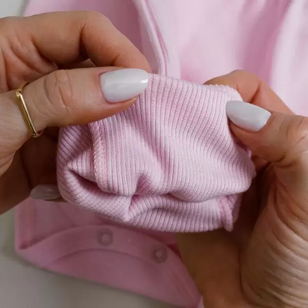 enxoval para bebe lista de enxoval maternidade dicas de maternidade mamae de primeira viagem recem nasciso puerperio amamentacao duvidas sobre maternidade gravidez parto cesaria parto natural dicas para o sono do bebe dicas de amamentacao primeiros passos do bebe macacão infantil, macacão bebe, malha 100% algodão, verão, baby, site confiável, primavera verão, peças infantis, moda infantil, roupa de criança, conjunto body manga curta infantil, unissex, le coeur, minimalista, Roupas de bebê, Roupas infantis, Moda bebê, Roupas para recém-nascido, loja de bebê online, Conjuntos de bebê, Roupa de bebê a preço acessível, Roupas de bebê em promoção, Roupas de bebê para o verão, Conjuntos de roupas de bebê, Roupas de bebê meia estação, Roupa que cresce junto com o bebê, calça para bebê, Macacão para bebê Camiseta bebê, Roupas de bebê Fáceis de trocar, Body bebê, Calça bebê, macacão com pezinho, Saída de maternidade, Roupa de bebê para sair da maternidade, Roupa para neném, Peças para neném maternidade sapatinho de bebe mantinha de bebe roupa de bebe menino roupa de bebe menina touca para bebe gorro para bebe pecas para aquecer o bebe inverno roupas de inverno para bebe o que levar na bolsa da maternidade o que o bebe mais usa nos primeiros dias leite materno amamentação doula dicas de amamentacao como amamentar dor pra amamentar meias para bebe mantas para bebe saida de maternidade sapatinhos de bebe enxoval bebe bolsa de bebe cha revelacao ideia de cha revelacao meia bebe touca bebe manta bebe sapatinho bebe